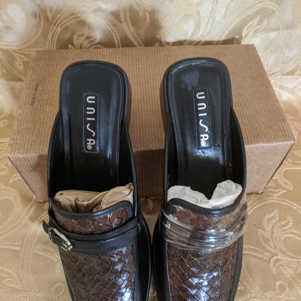 Urisa shoes